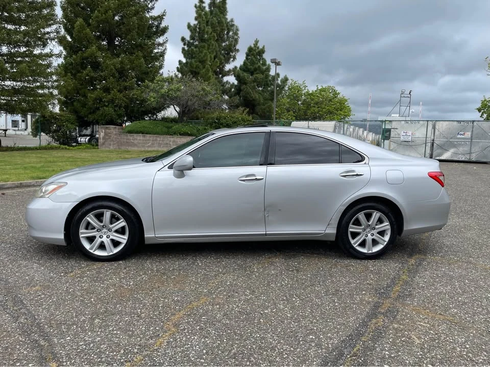 2007 Lexus ES 5th Gen - Image 6 of 13