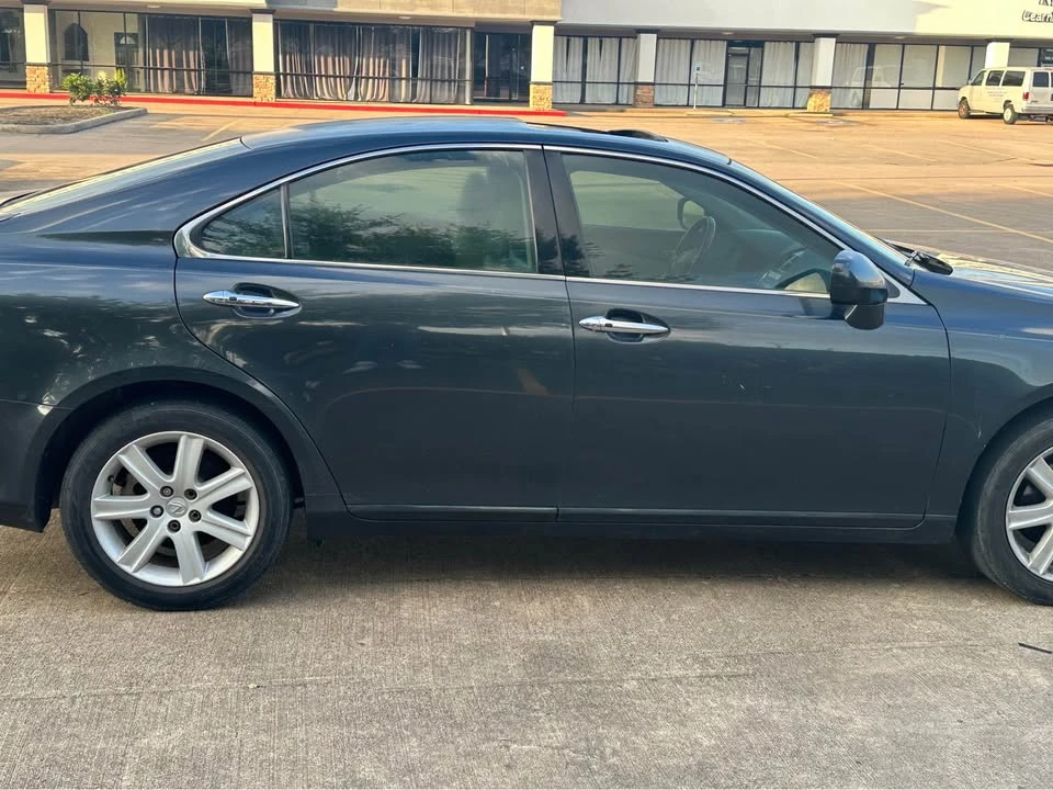 2007 Lexus ES 5th Gen - Image 6 of 20
