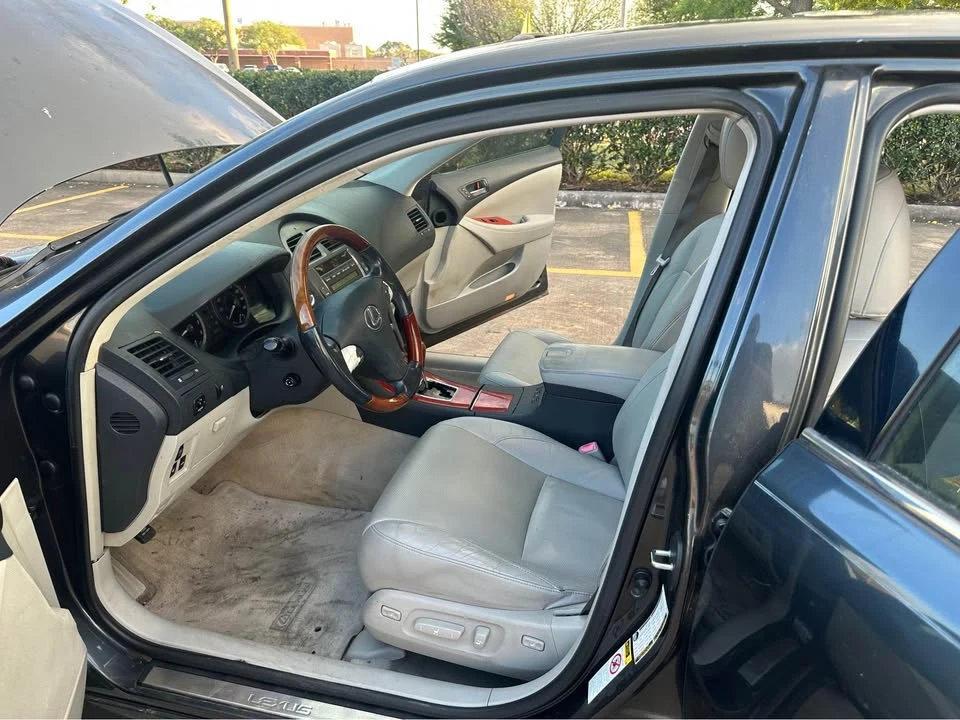 2007 Lexus ES 5th Gen - Image 14 of 20