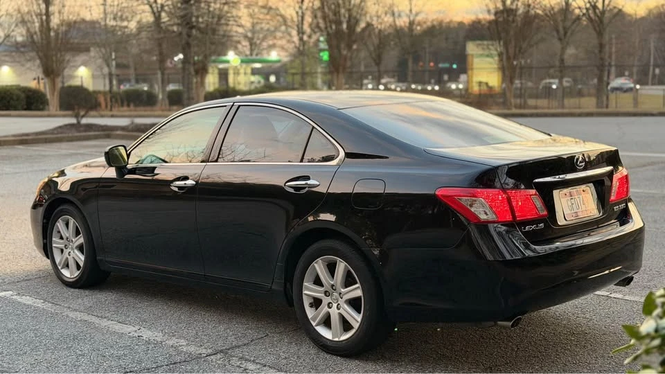 2007 Lexus ES 5th Gen - Image 3 of 13