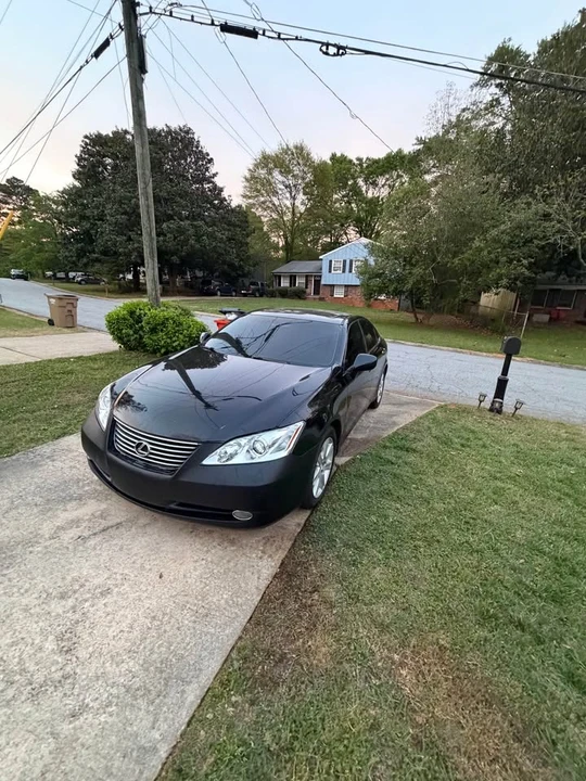 2007 Lexus ES 5th Gen - Image 2 of 10