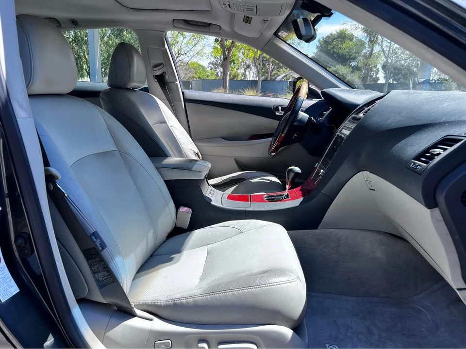 2007 Lexus ES 5th Gen - Image 8 of 13