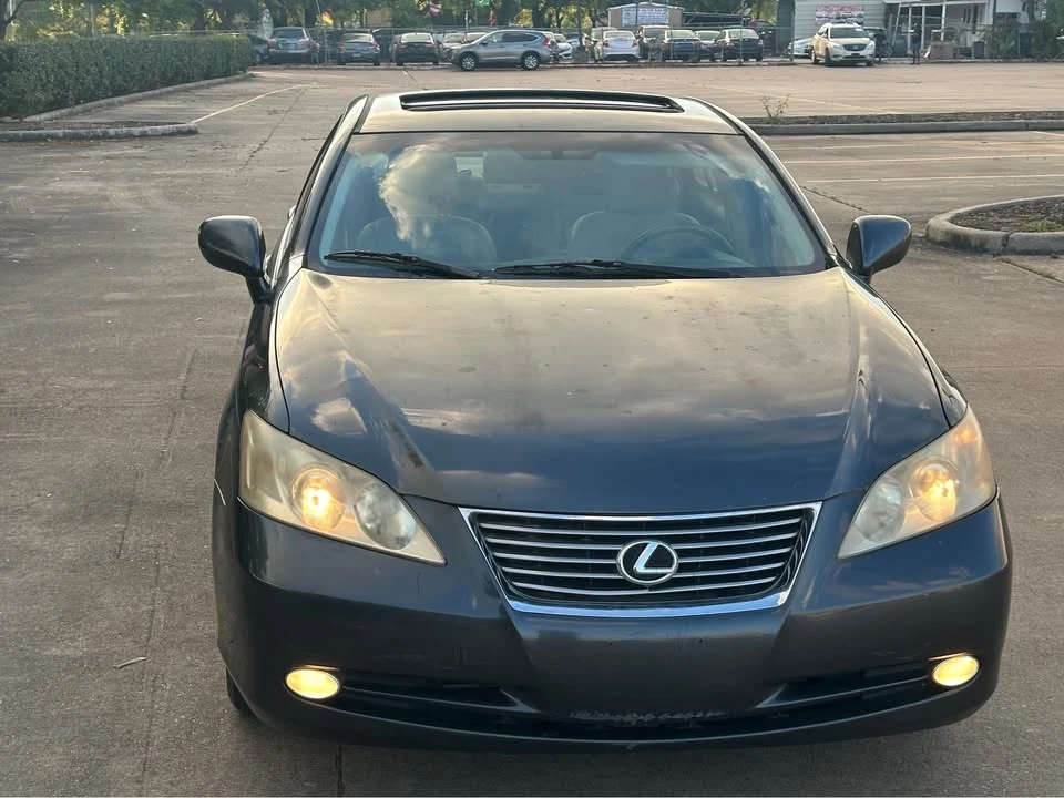 2007 Lexus ES 5th Gen - Image 2 of 20