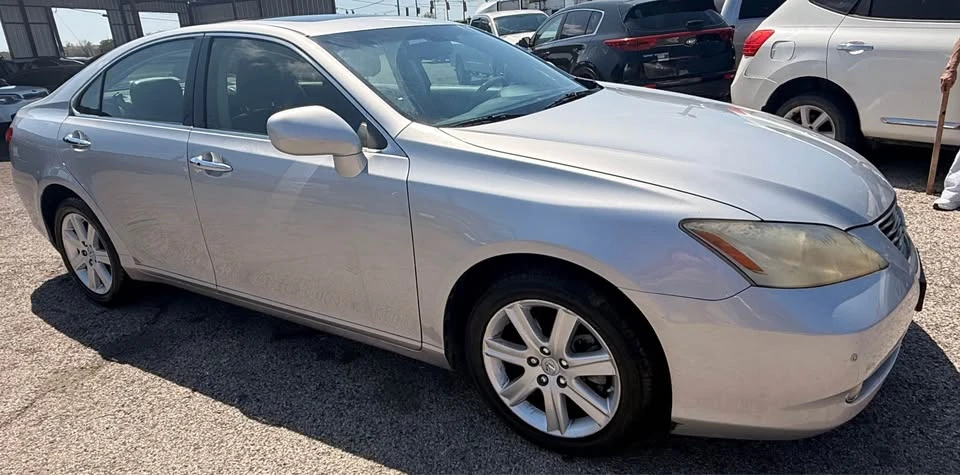 2007 Lexus ES 5th Gen - Image 4 of 14