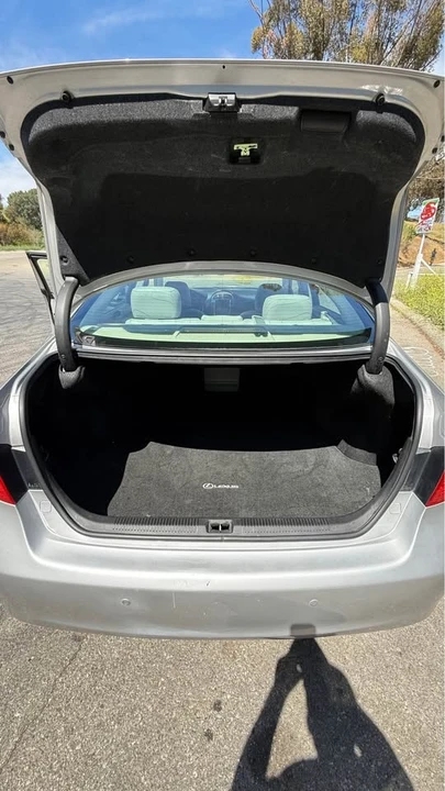 2007 Lexus ES 5th Gen - Image 11 of 13