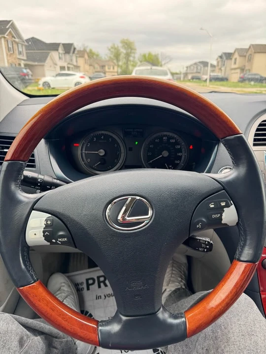 2007 Lexus ES 5th Gen - Image 10 of 10