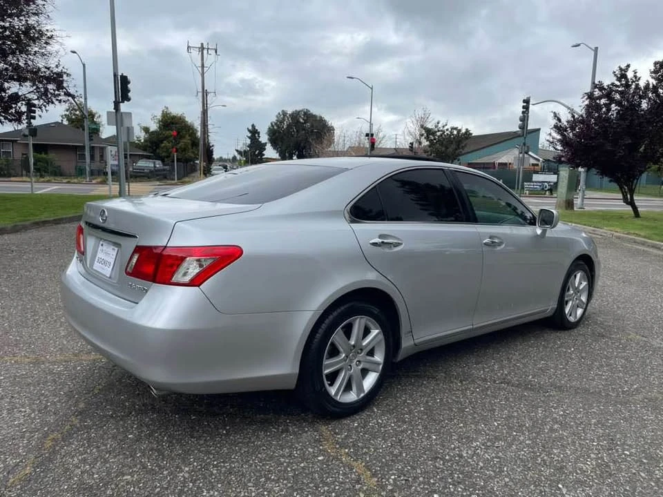 2007 Lexus ES 5th Gen - Image 6 of 17