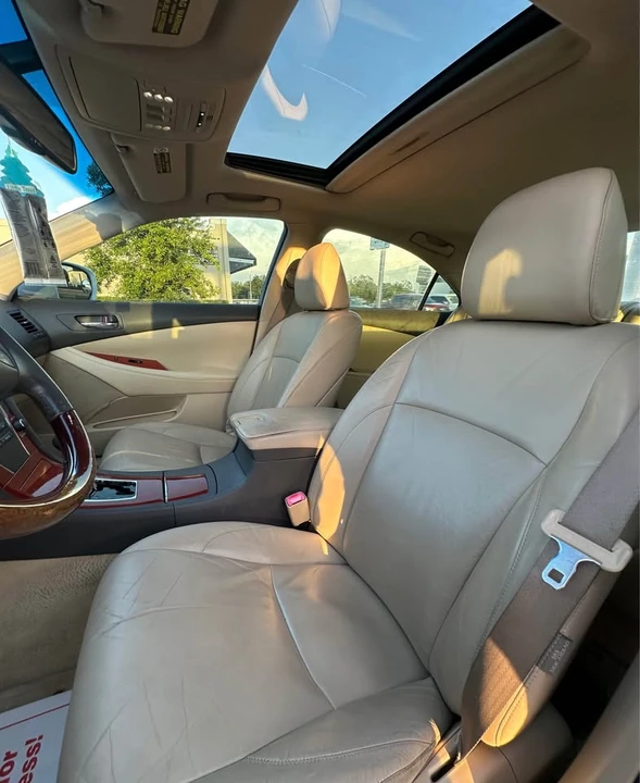 2007 Lexus ES 5th Gen - Image 9 of 17