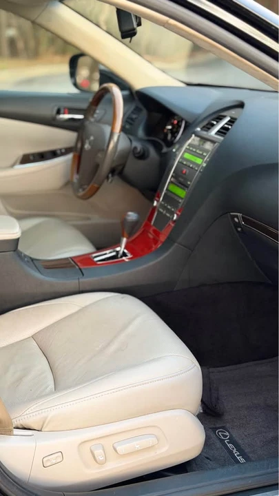 2007 Lexus ES 5th Gen - Image 7 of 13