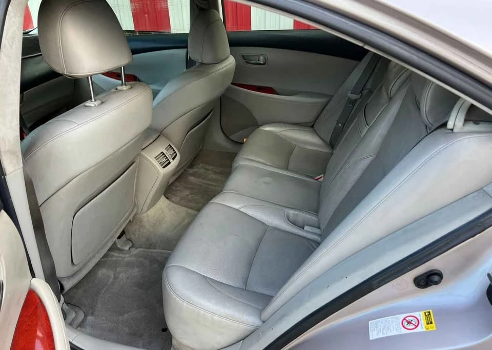 2007 Lexus ES 5th Gen - Image 6 of 13