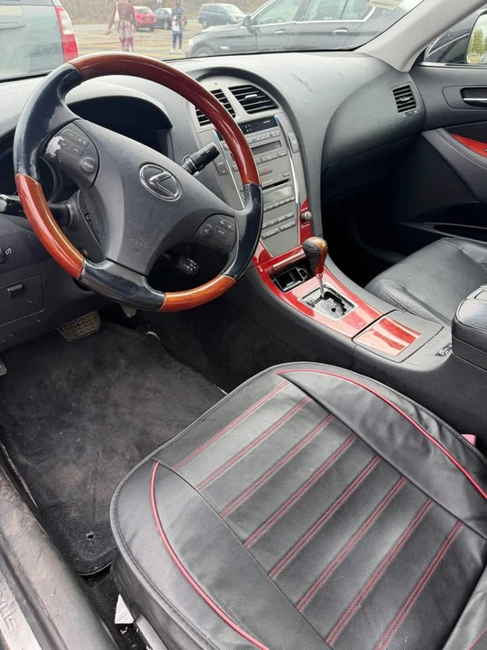 2007 Lexus ES 5th Gen - Image 6 of 8