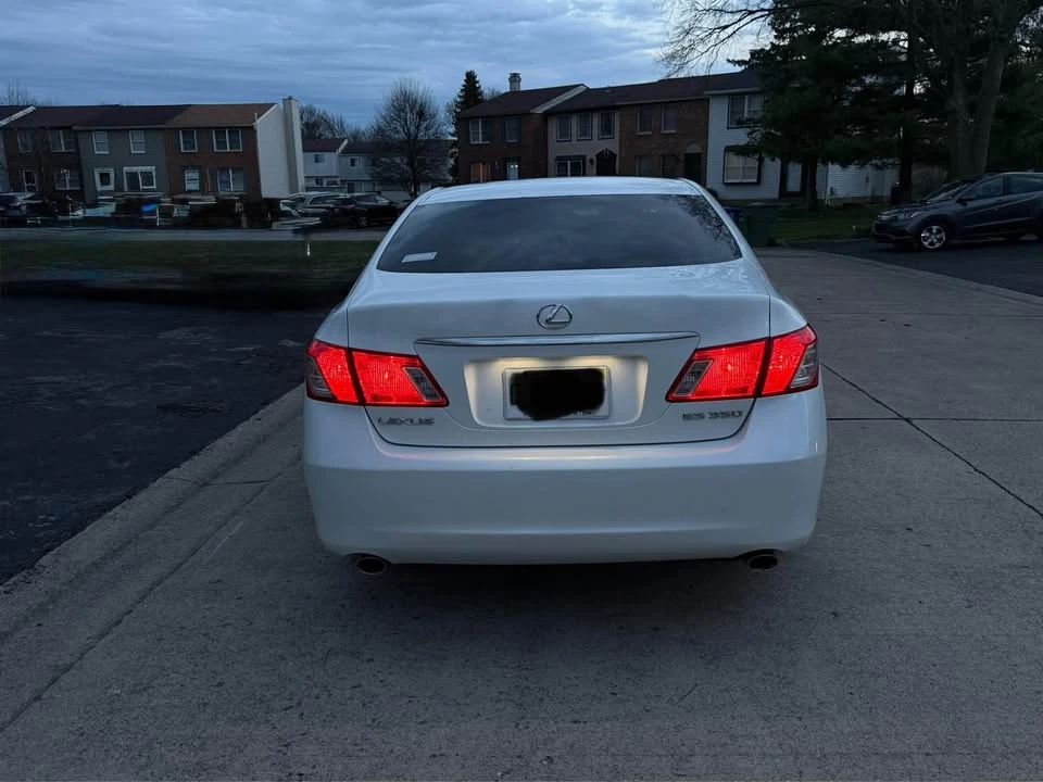 2007 Lexus ES 5th Gen - Image 16 of 18