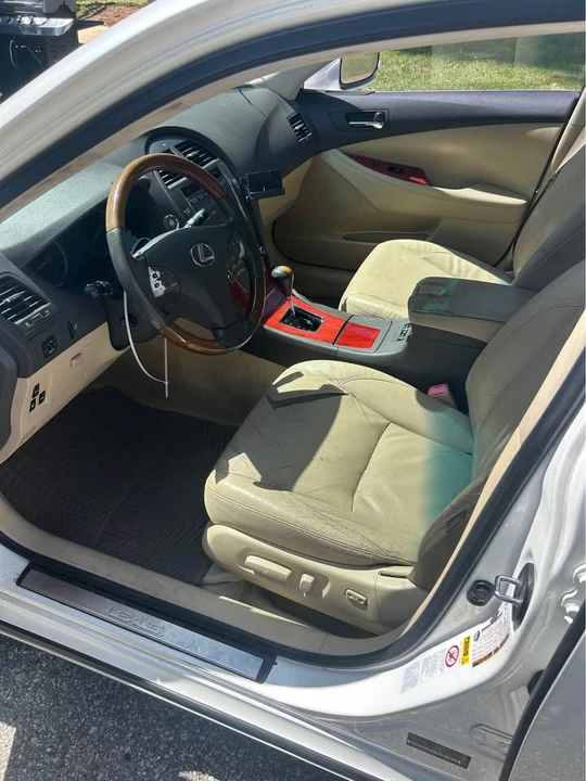 2007 Lexus ES 5th Gen - Image 8 of 11