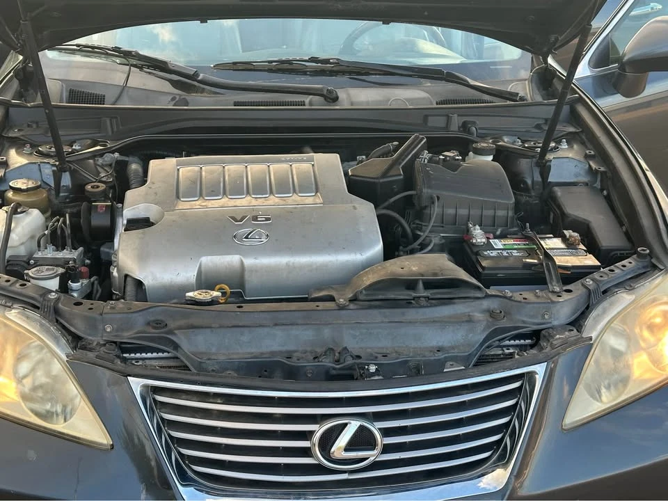 2007 Lexus ES 5th Gen - Image 8 of 20