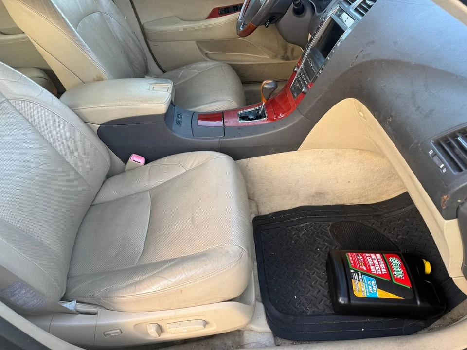 2007 Lexus ES 5th Gen - Image 12 of 17