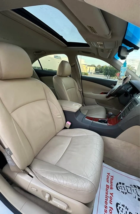 2007 Lexus ES 5th Gen - Image 11 of 17
