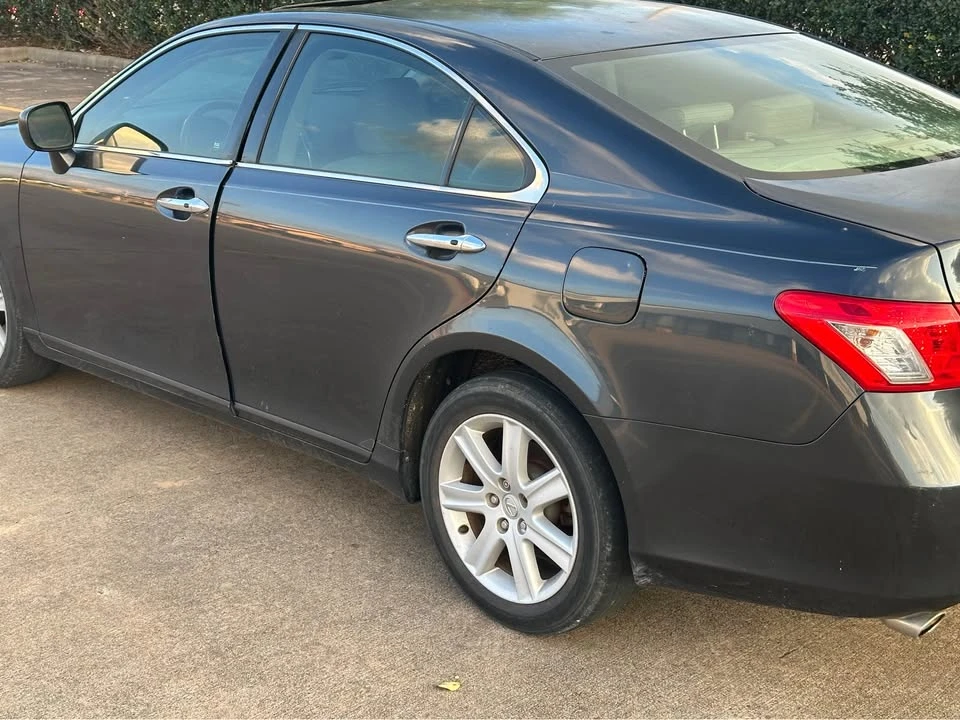 2007 Lexus ES 5th Gen - Image 3 of 20