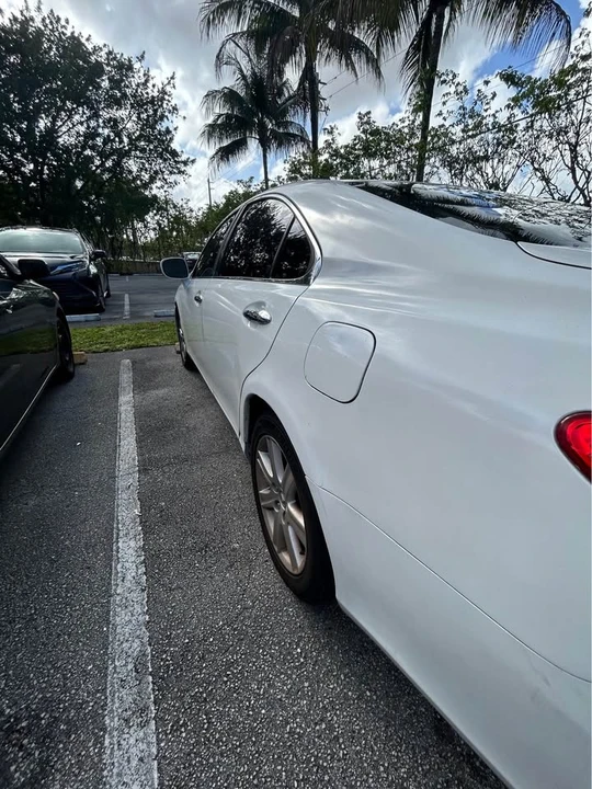 2007 Lexus ES 5th Gen - Image 4 of 6