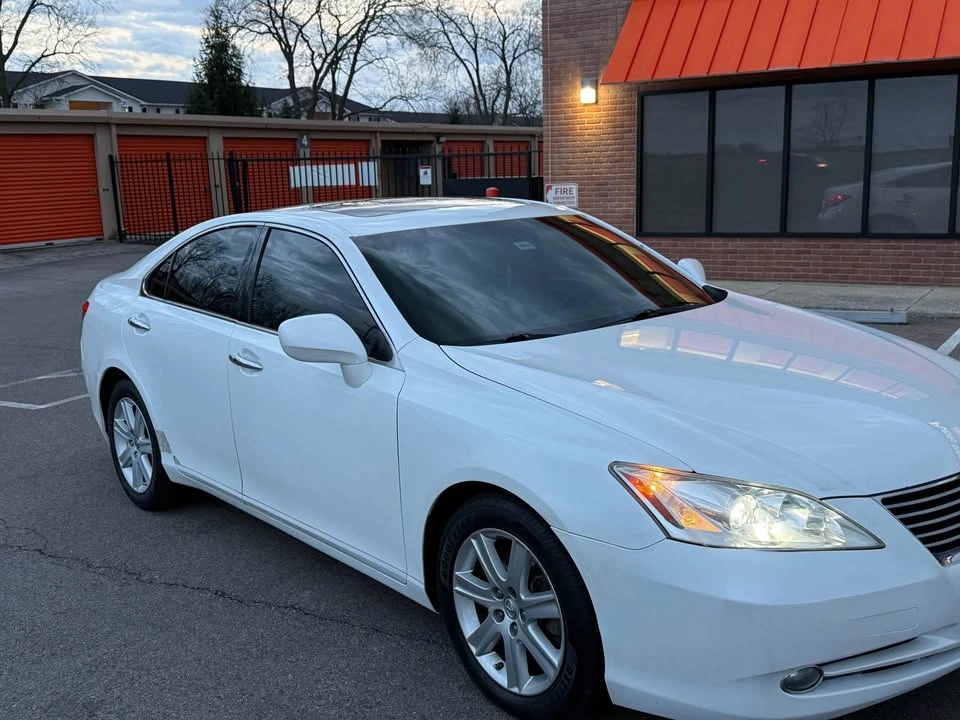2007 Lexus ES 5th Gen - Image 15 of 19