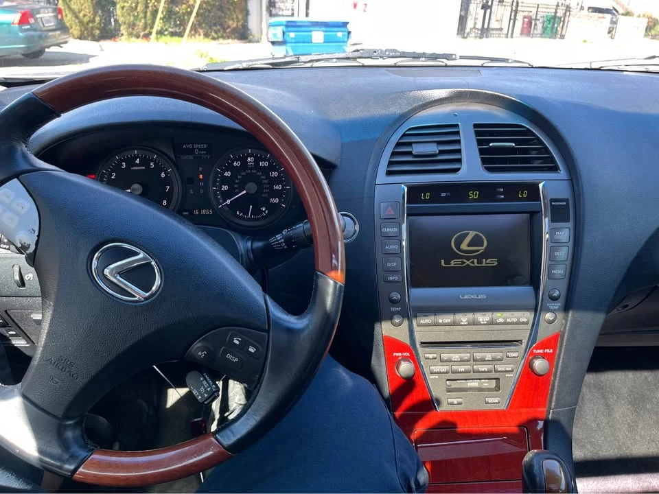 2007 Lexus ES 5th Gen - Image 13 of 14
