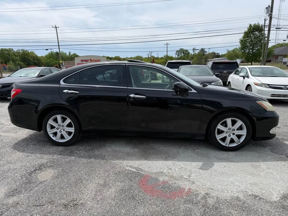 2007 Lexus ES 5th Gen - Image 4 of 16