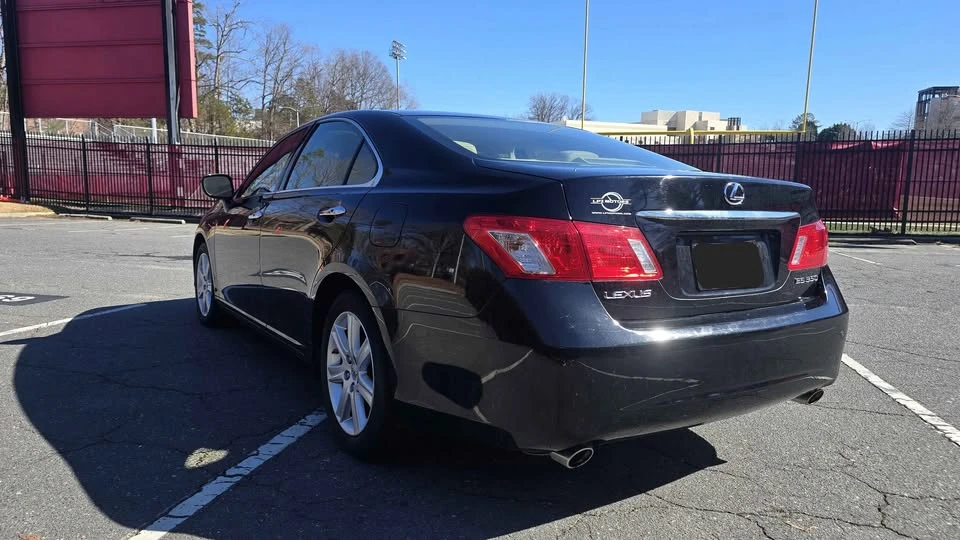 2007 Lexus ES 5th Gen - Image 5 of 13