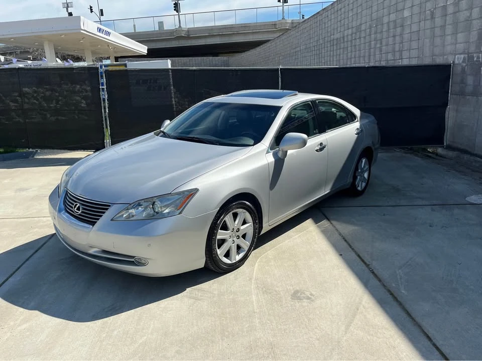 2007 Lexus ES 5th Gen - Image 3 of 14