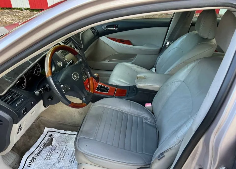 2007 Lexus ES 5th Gen - Image 5 of 13