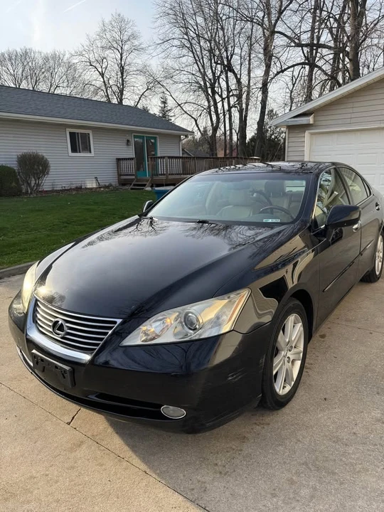 2007 Lexus ES 5th Gen - Image 3 of 16