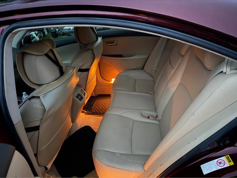 2007 Lexus ES 5th Gen - Image 2 of 7