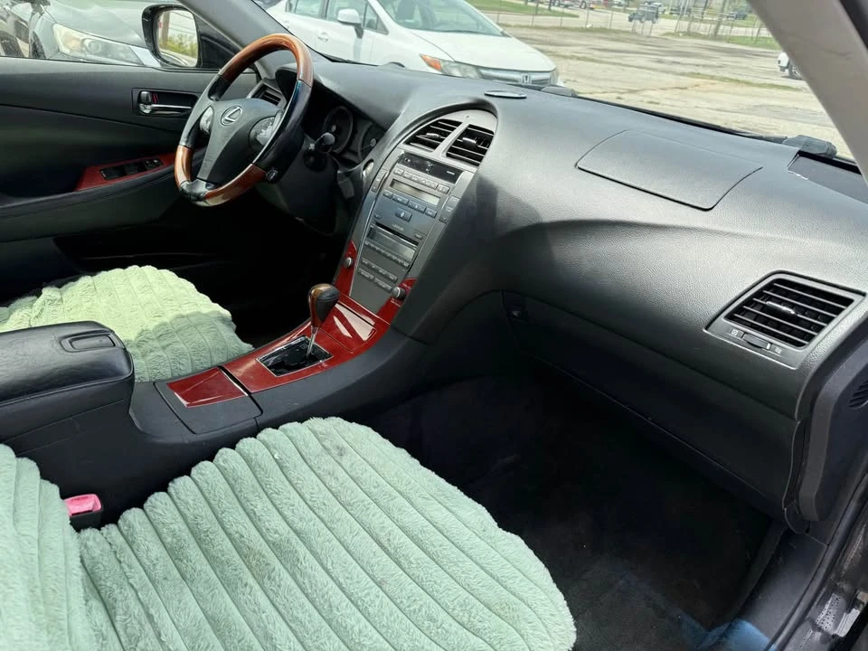 2007 Lexus ES 5th Gen - Image 11 of 16