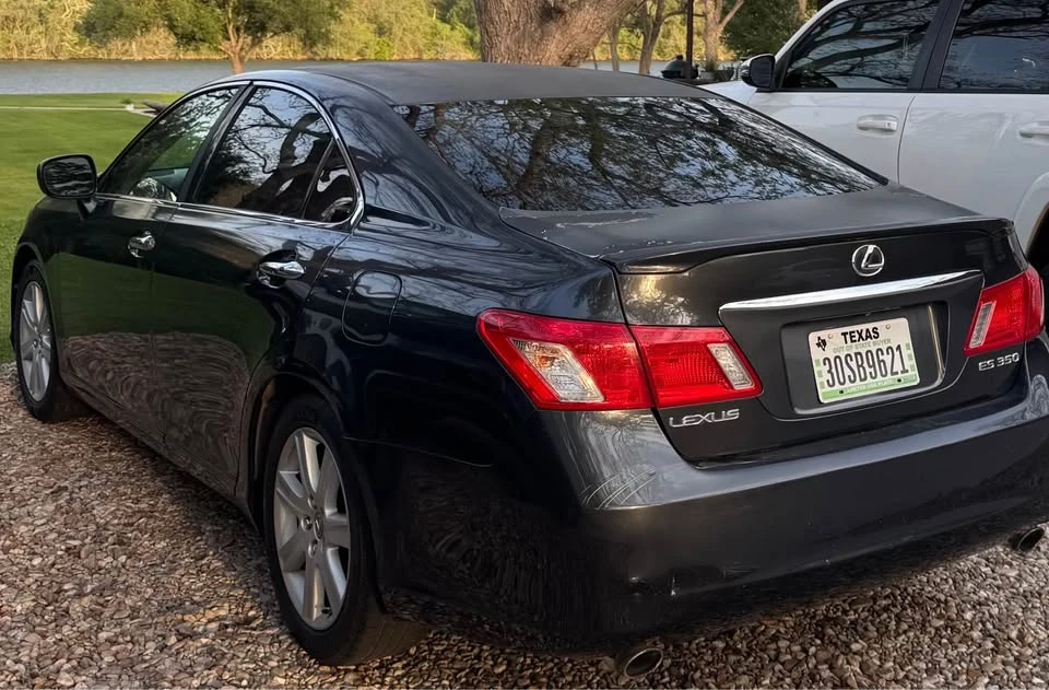 2007 Lexus ES 5th Gen - Image 2 of 4