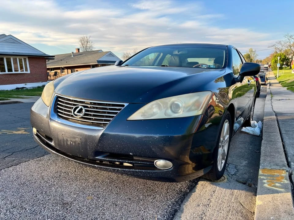 2007 Lexus ES 5th Gen - Image 3 of 3