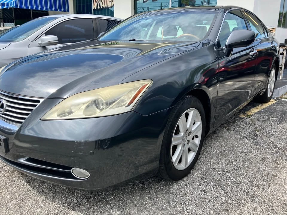 2007 Lexus ES 5th Gen - Image 2 of 9
