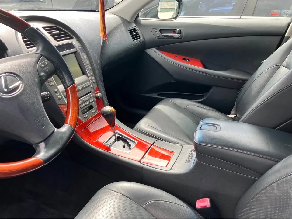2007 Lexus ES 5th Gen - Image 6 of 9