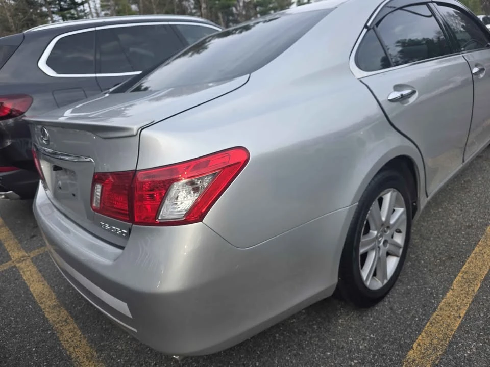 2007 Lexus ES 5th Gen - Image 4 of 9