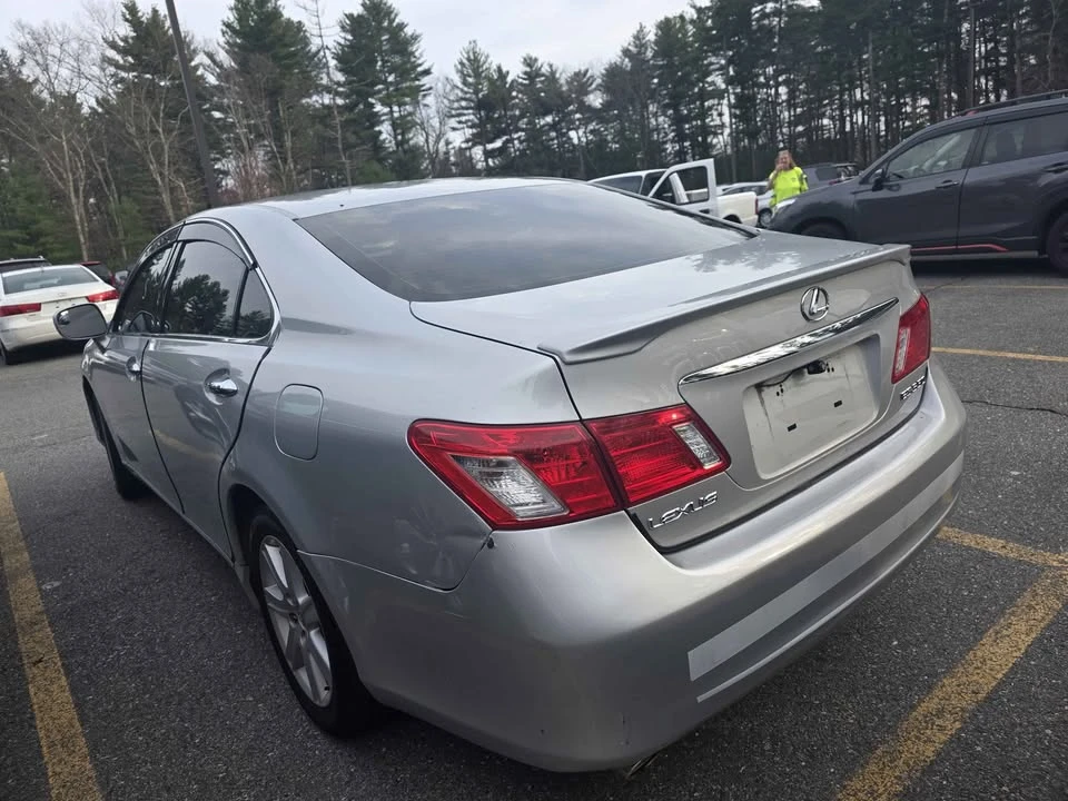 2007 Lexus ES 5th Gen - Image 5 of 9
