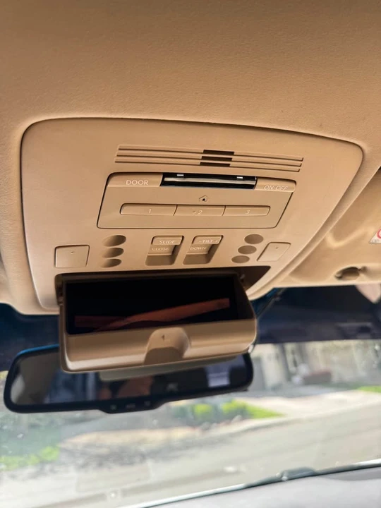2007 Lexus ES 5th Gen - Image 15 of 19