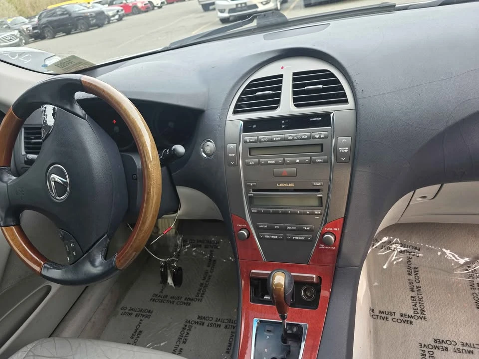 2007 Lexus ES 5th Gen - Image 8 of 9
