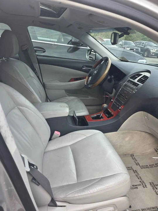 2007 Lexus ES 5th Gen - Image 7 of 9