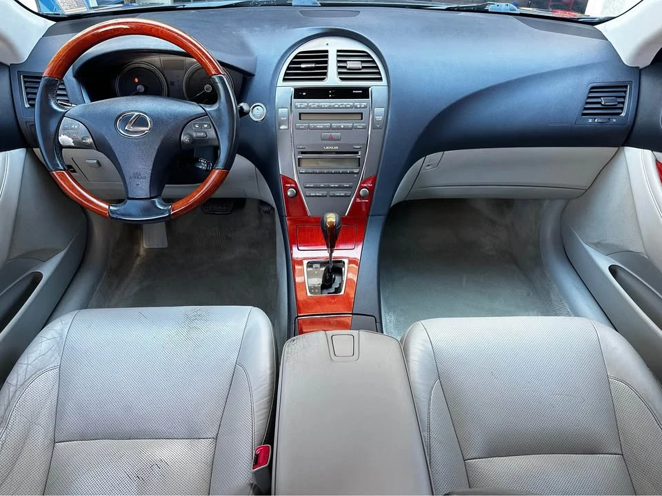 2007 Lexus ES 5th Gen - Image 8 of 10