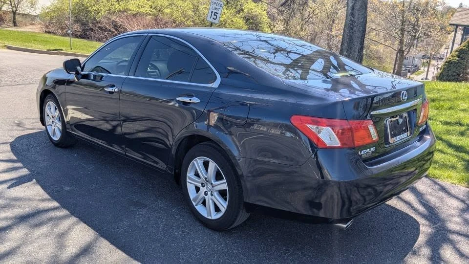 2007 Lexus ES 5th Gen - Image 3 of 8