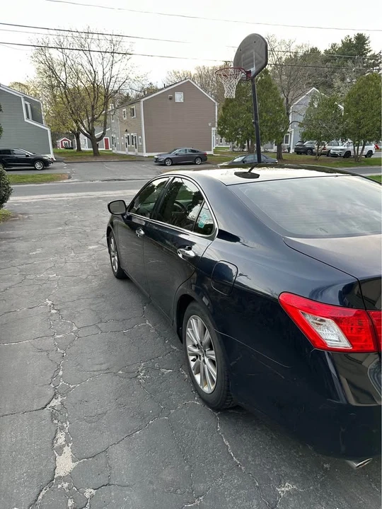 2007 Lexus ES 5th Gen - Image 3 of 14