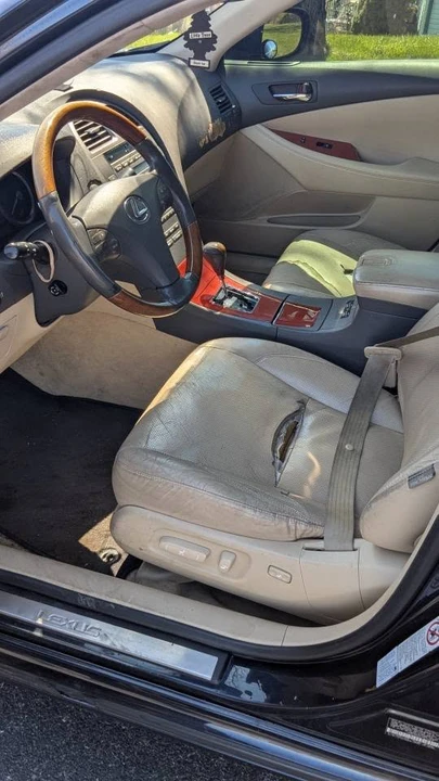 2007 Lexus ES 5th Gen - Image 5 of 8