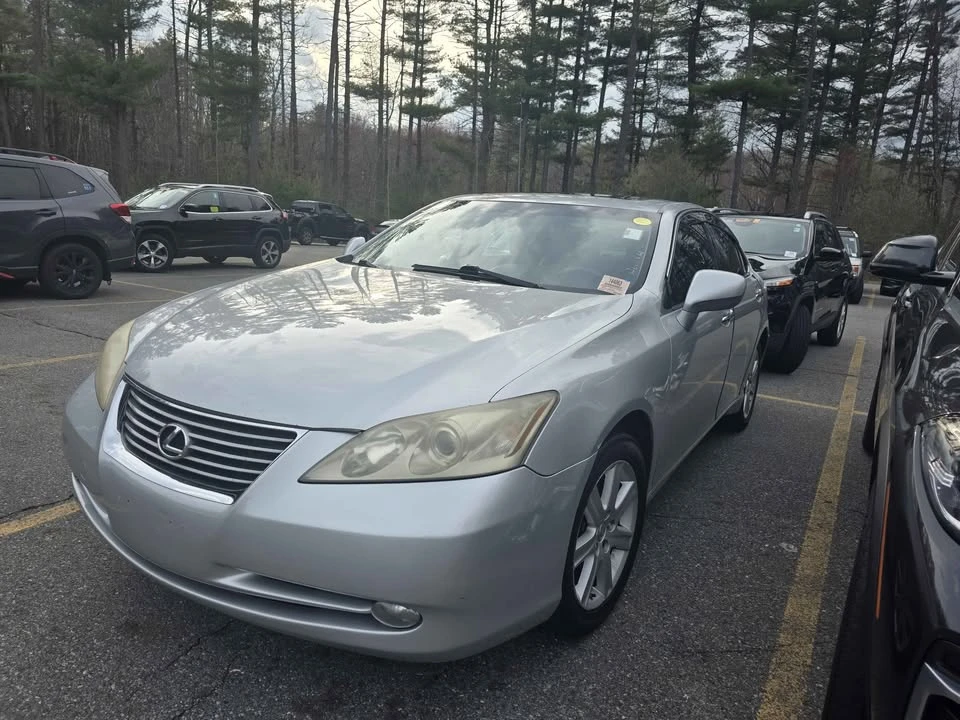 2007 Lexus ES 5th Gen - Image 2 of 9
