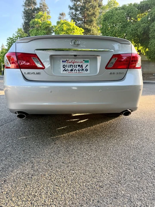 2007 Lexus ES 5th Gen - Image 3 of 8