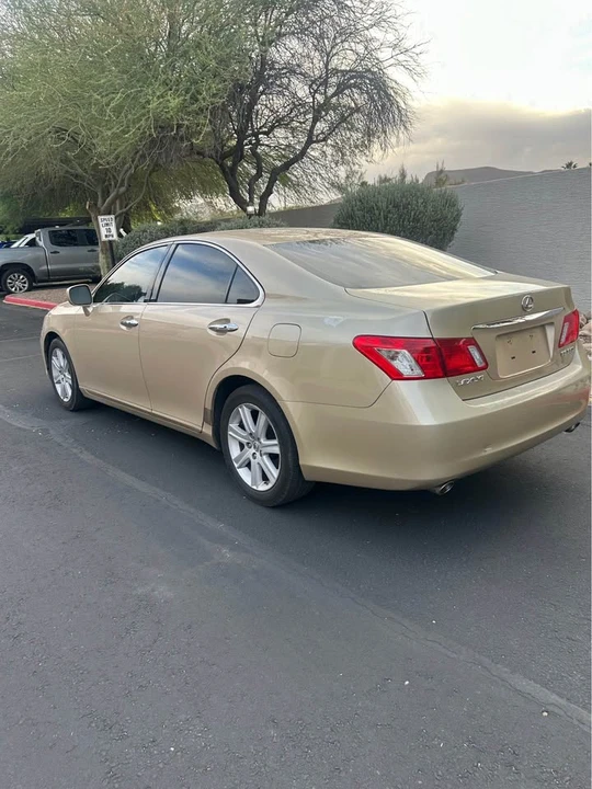 2007 Lexus ES 5th Gen - Image 4 of 9