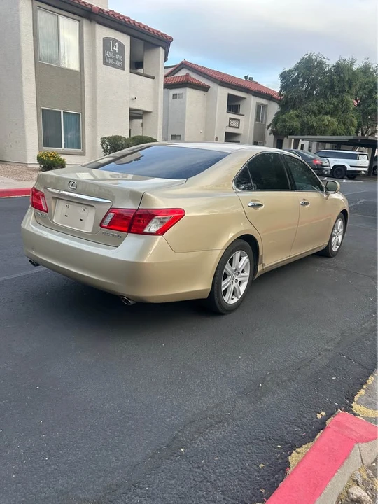 2007 Lexus ES 5th Gen - Image 3 of 9