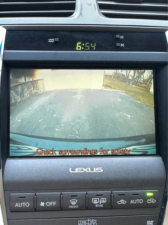 2007 Lexus ES 5th Gen - Image 10 of 14