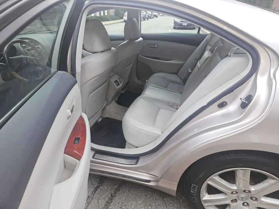 2007 Lexus ES 5th Gen - Image 9 of 19